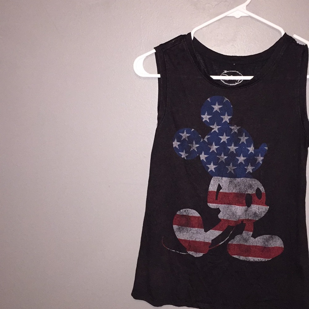 American flag Micky T-shirt.
